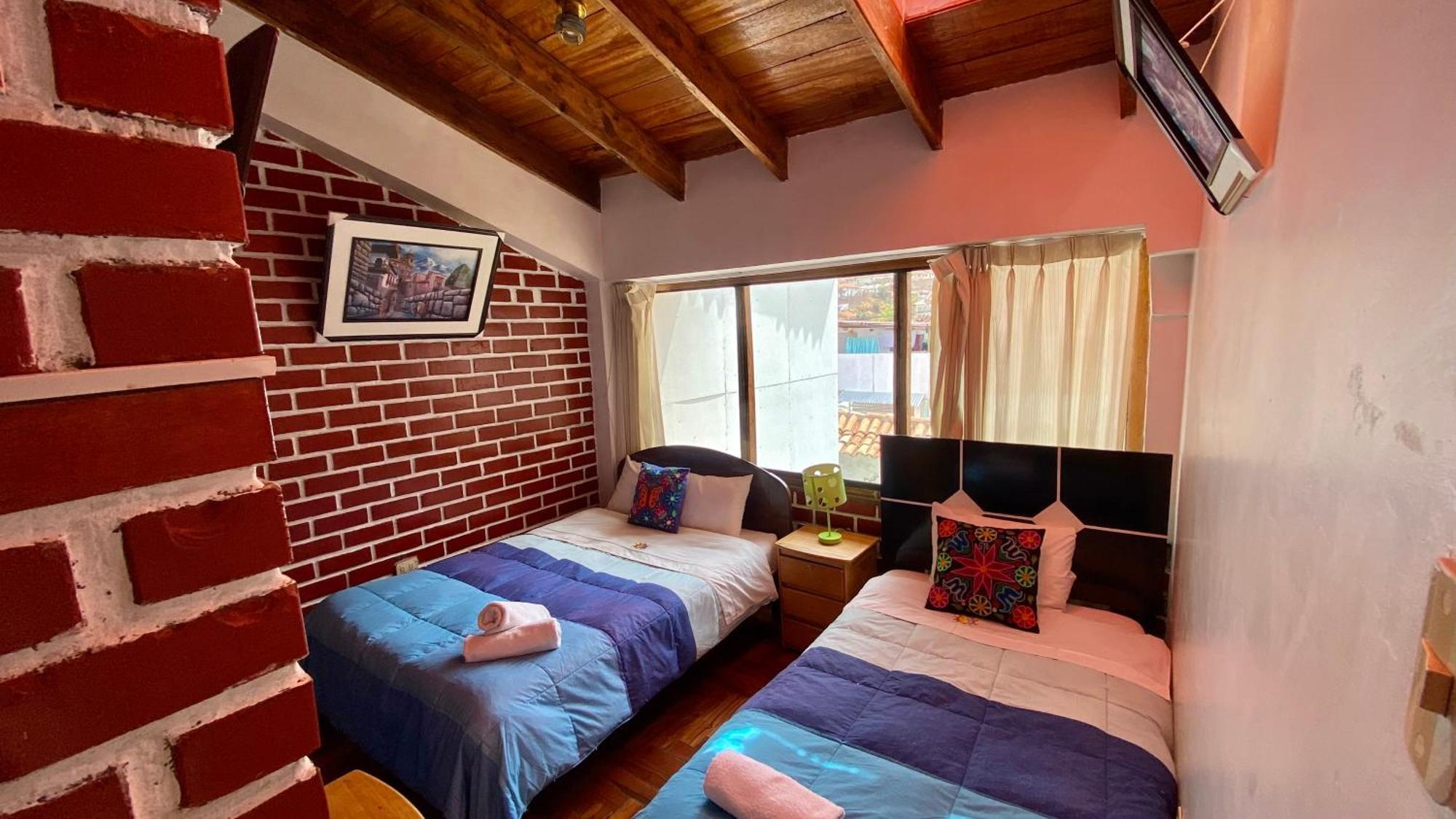 Amira'S House Cusco Bed & Breakfast Ngoại thất bức ảnh