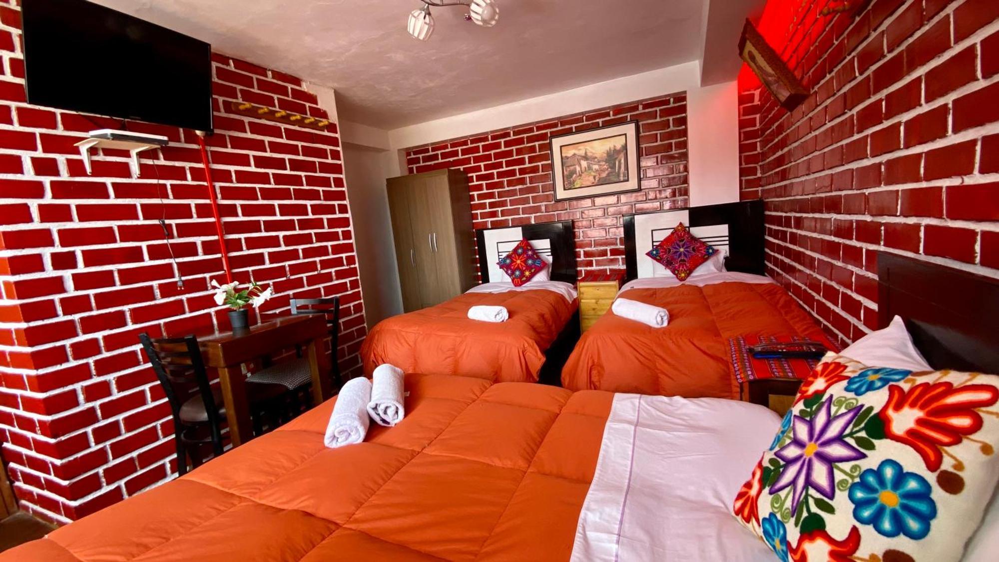 Amira'S House Cusco Bed & Breakfast Ngoại thất bức ảnh