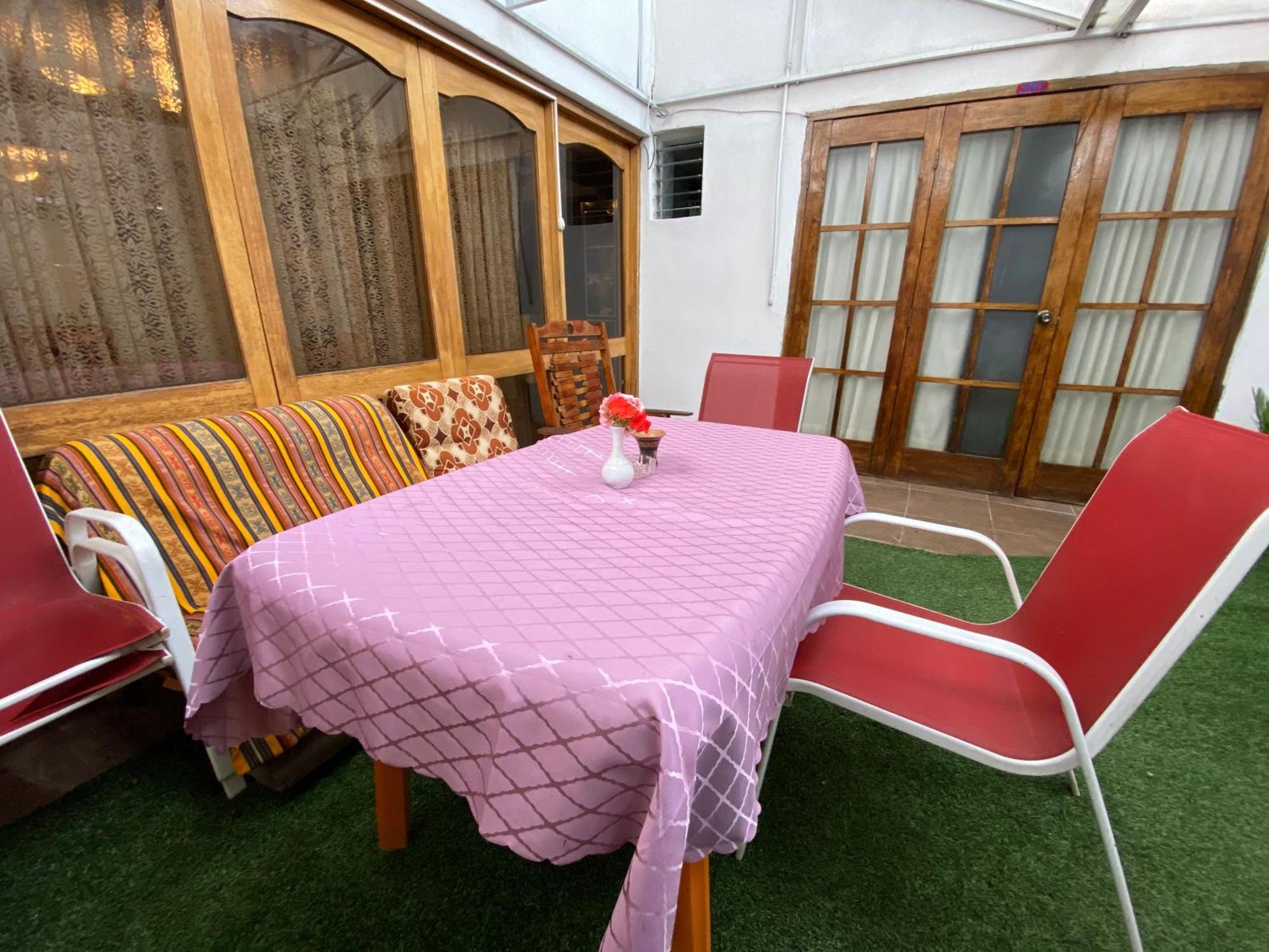 Amira'S House Cusco Bed & Breakfast Ngoại thất bức ảnh
