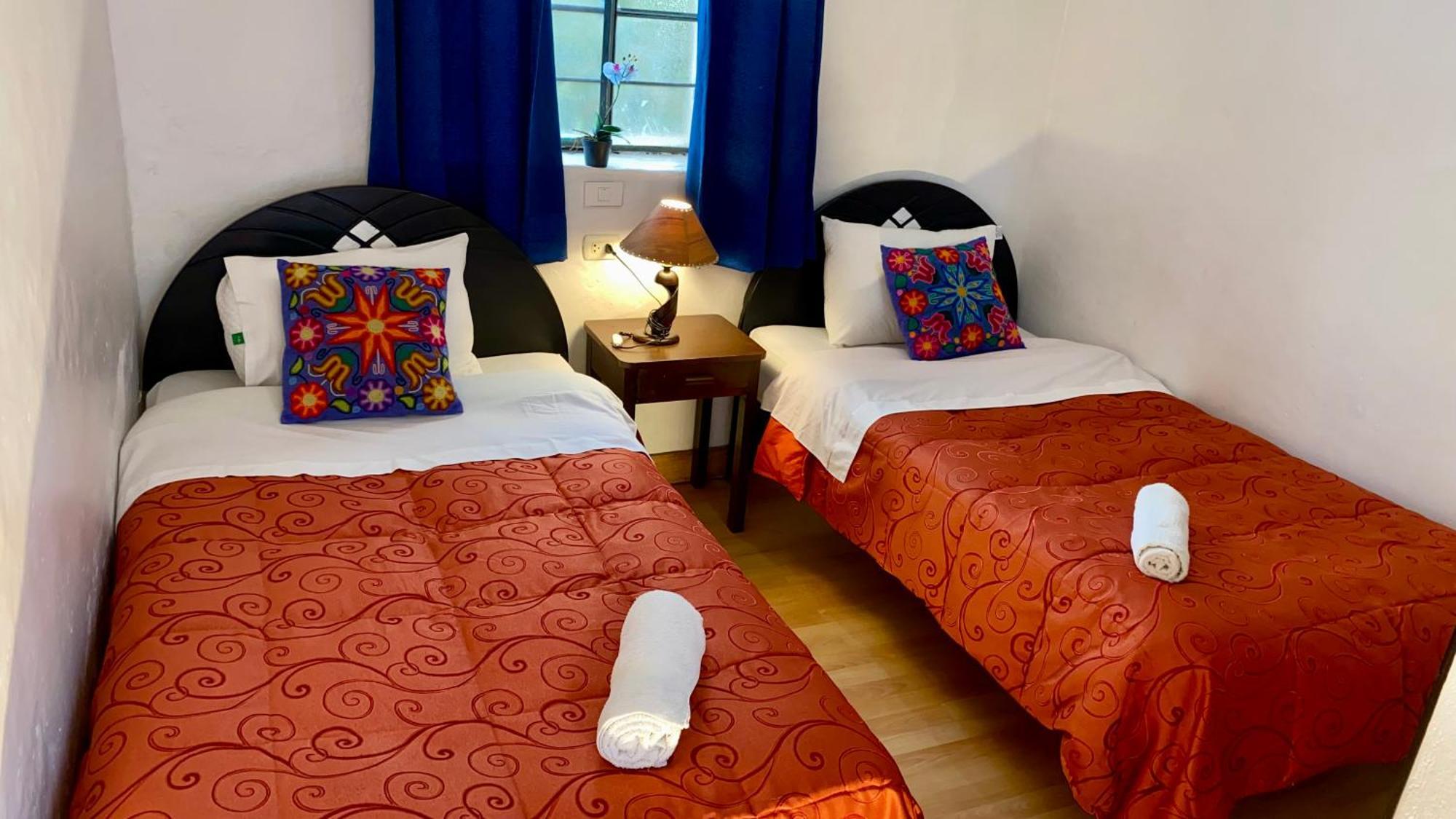 Amira'S House Cusco Bed & Breakfast Ngoại thất bức ảnh