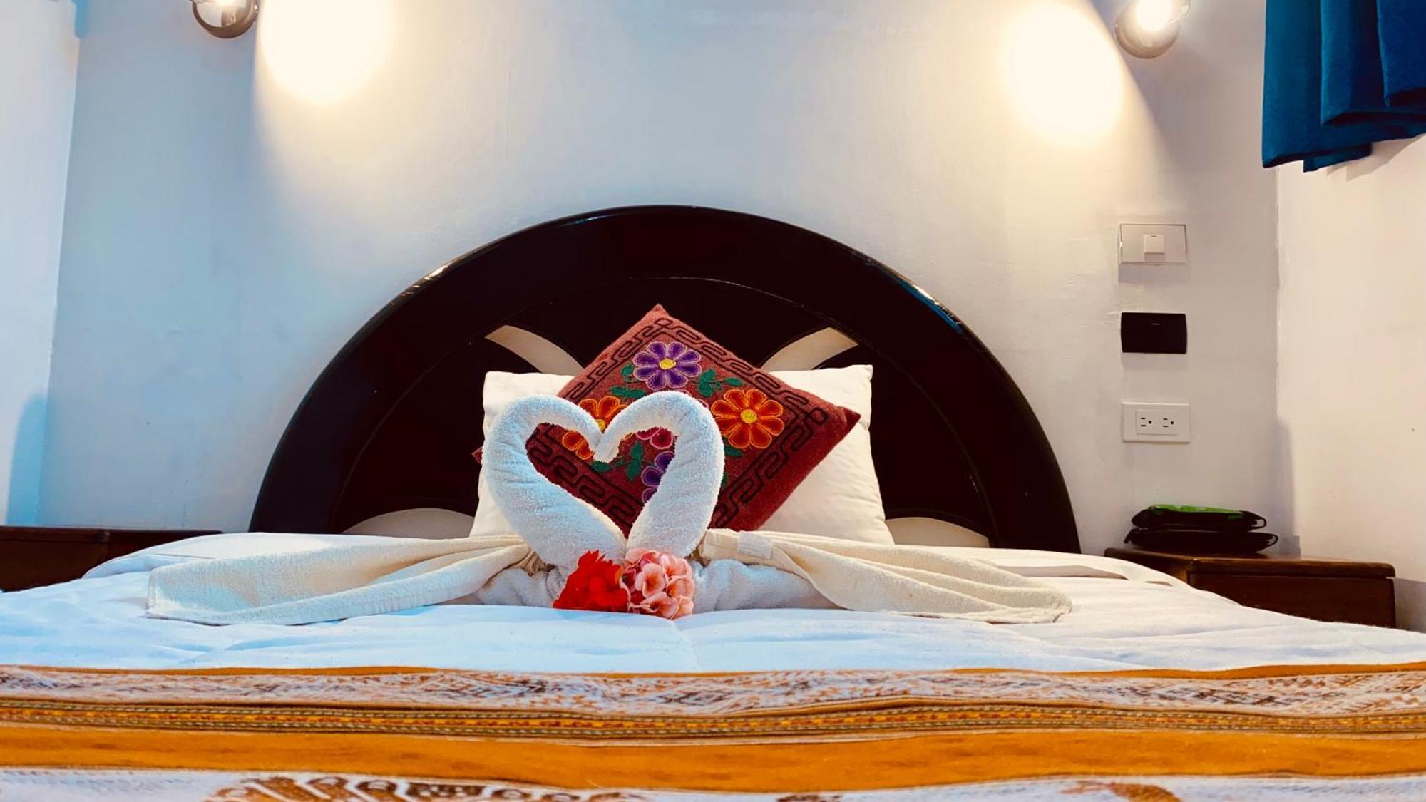 Amira'S House Cusco Bed & Breakfast Ngoại thất bức ảnh